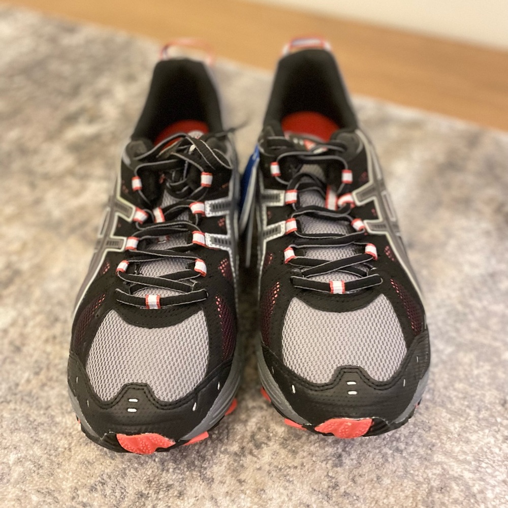 ASICS GEL-KAHANA 4
US MEN'S 11½
CHARCOAL/BLACK/SAFETY ORANGE